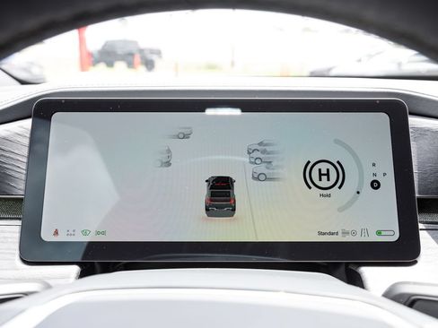 Used 2025 Rivian R1T Adventure AWD/4WD image 35