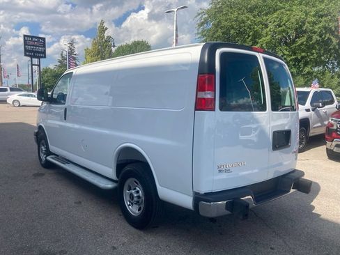 Used 2025 GMC Savana 2500 w/ Driver Convenience Package RWD image 7