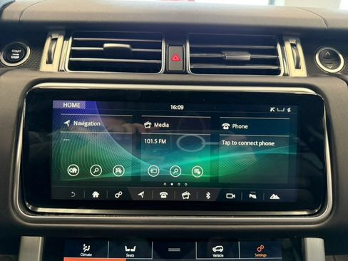 Used 2020 Land Rover Range Rover HSE image 35