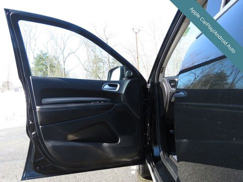 Used 2020 Dodge Durango SXT image 9