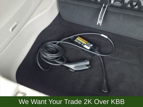 Used 2023 Chrysler Pacifica Touring-L image 22