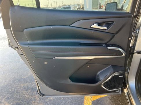Used 2024 Chevrolet Traverse RS w/ LPO, Floor Liner Package image 27