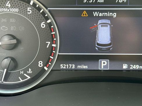 Used 2023 Nissan Armada SL RWD image 28