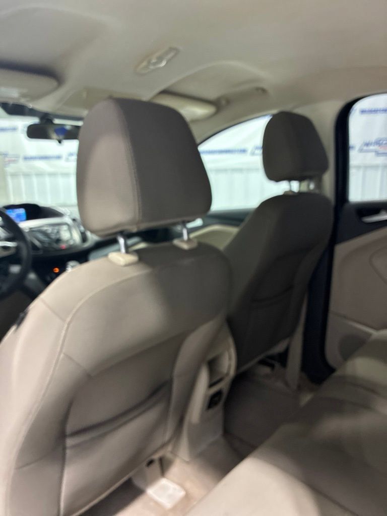 Used 2013 Ford Escape SE FWD image 21