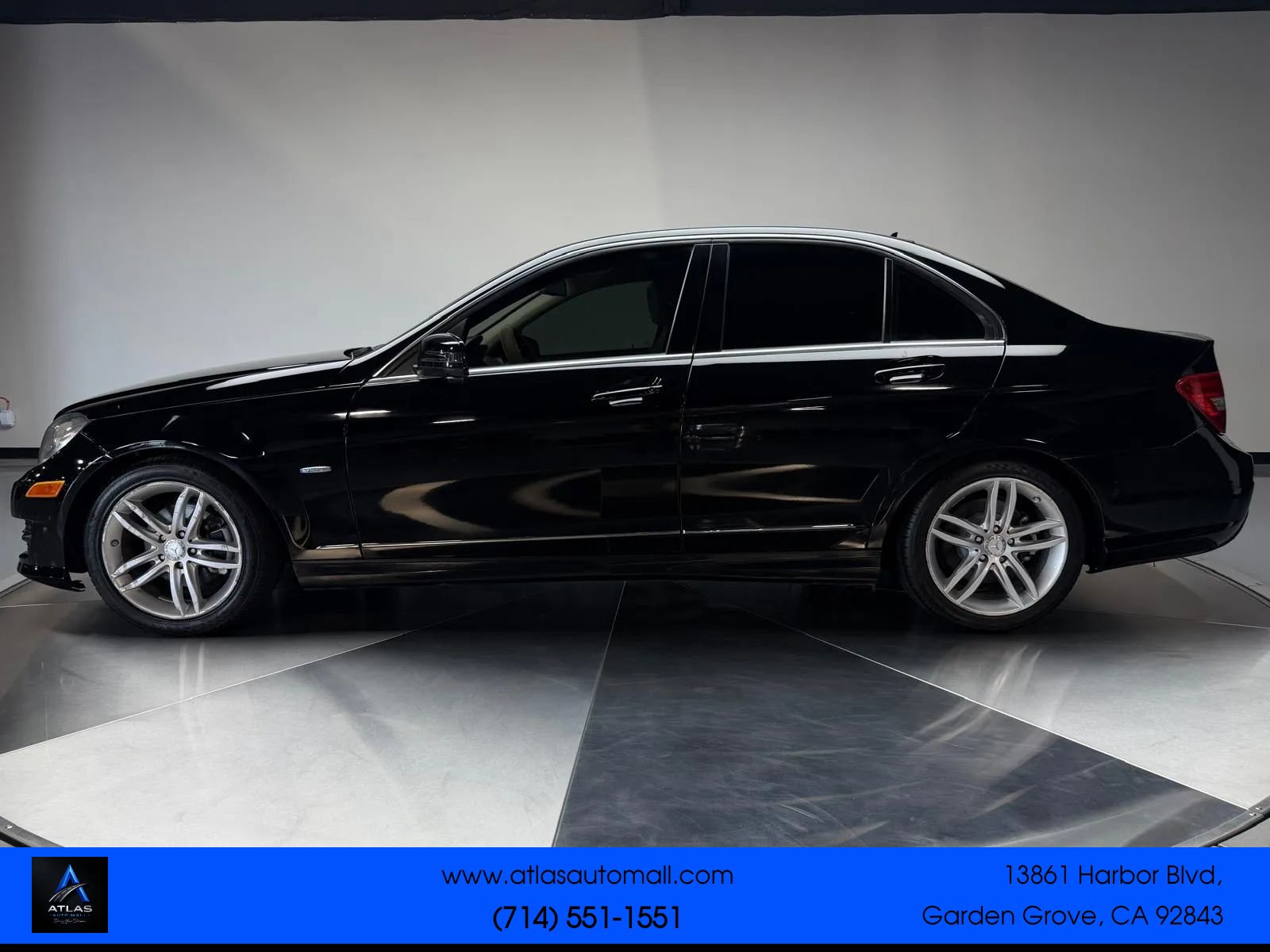 Used 2012 Mercedes-Benz C 250 Sedan image 4