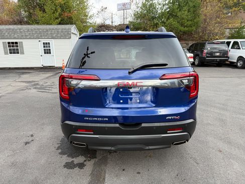 Used 2023 GMC Acadia AT4 w/ Technology Package image 4