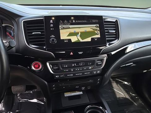 Used 2019 Honda Pilot Elite image 26