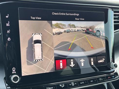 New 2026 Jeep Grand Wagoneer L 4WD image 32