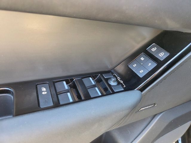 Used 2025 Land Rover Range Rover Velar Dynamic SE AWD/4WD image 24