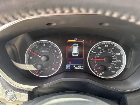 Used 2019 Subaru Ascent Premium AWD/4WD image 10