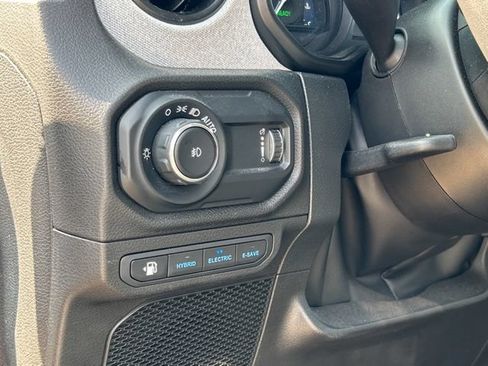 Used 2025 Jeep Wrangler Unlimited Sport S 4xe AWD/4WD image 36