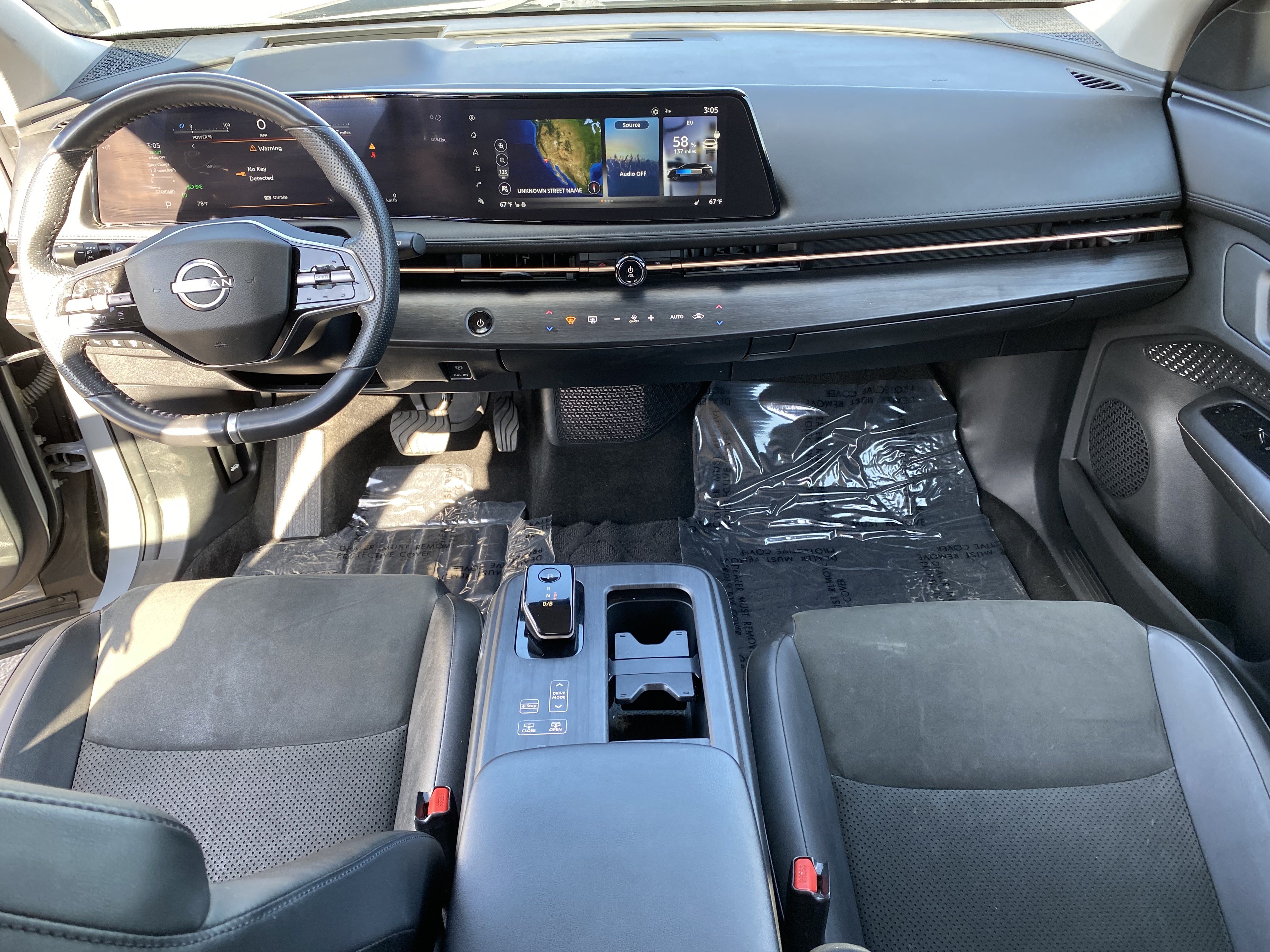 Used 2023 Nissan Ariya FWD image 21