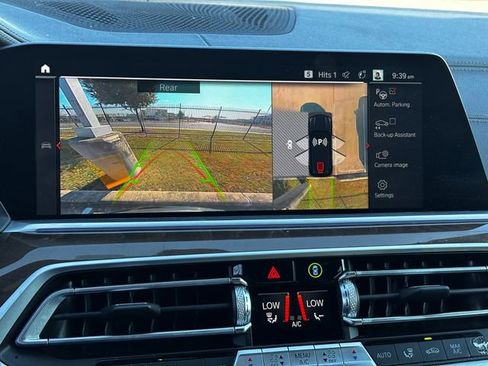 Used 2022 BMW X5 sDrive40i w/ Premium Package image 16