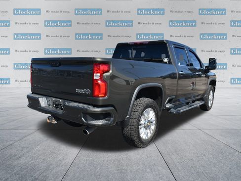 Used 2022 Chevrolet Silverado 2500 High Country w/ Safety Package II image 6