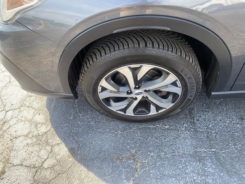 Used 2021 Subaru Outback Limited XT AWD/4WD image 5