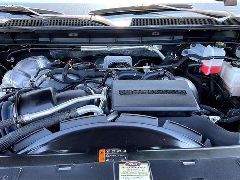 Used 2024 GMC Sierra 2500 AT4 w/ AT4 Premium Plus Package AWD/4WD image 21