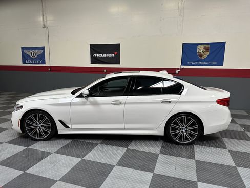 Used 2017 BMW 540i w/ M Sport Package RWD image 31