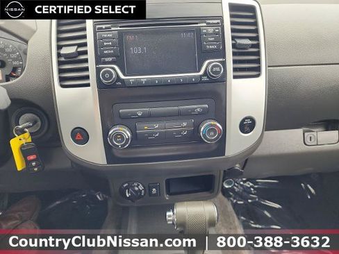 Certified 2016 Nissan Frontier SV AWD/4WD image 12