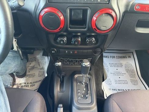 Used 2014 Jeep Wrangler Sport w/ Quick Order Package 24S AWD/4WD image 17