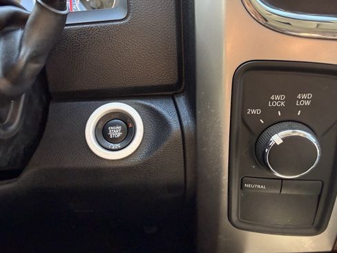 Used 2018 RAM 2500 Laramie w/ Protection Group image 25