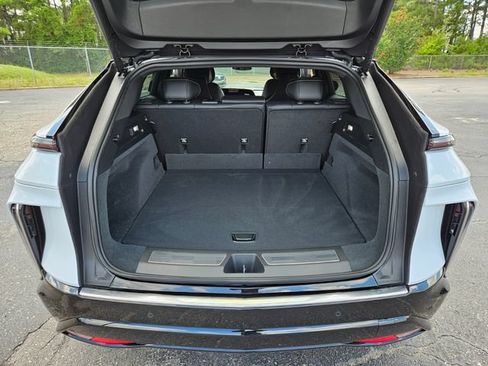 New 2026 Cadillac Lyriq Luxury RWD image 18