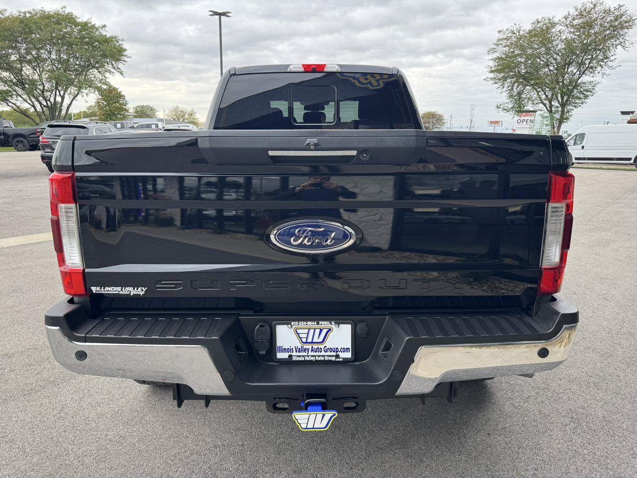 Used 2017 Ford F250 Lariat w/ Lariat Ultimate Package AWD/4WD image 8