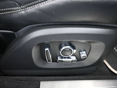 Used 2016 Jaguar XJ L Portfolio AWD/4WD image 49