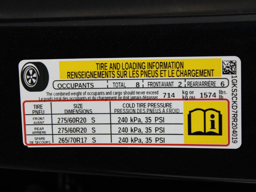 Used 2024 GMC Yukon AT4 w/ Technology Package AWD/4WD image 80