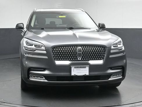 Certified 2022 Lincoln Aviator Reserve w/ Equipment Group 201A AWD/4WD image 2