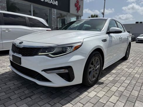 Used 2020 Kia Optima LX FWD image 3