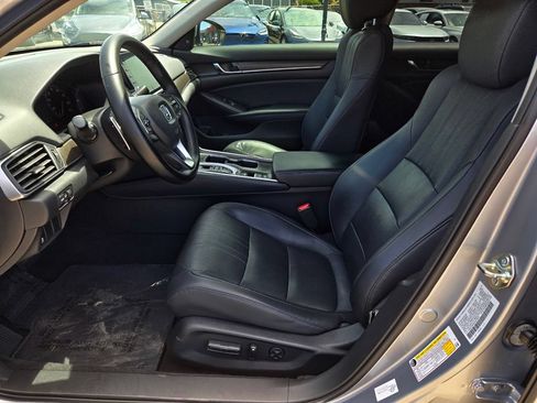 Used 2018 Honda Accord EX-L image 17