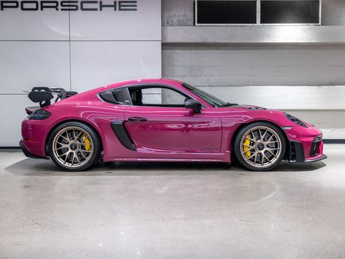 Certified 2023 Porsche 718 Cayman GT4 RS RWD image 18