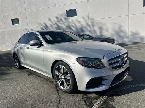 Used 2017 Mercedes-Benz E 300 image 7