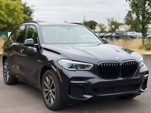 Used 2023 BMW X5 xDrive45e w/ Executive Package AWD/4WD image 7