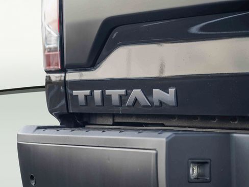 Used 2024 Nissan Titan PRO-4X w/ Pro-4x Utility Package image 26