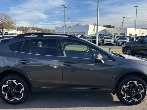 Used 2023 Subaru Crosstrek 2.5i Limited w/ Moonroof Package image 32