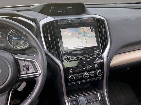 Used 2020 Subaru Ascent Touring AWD/4WD image 9