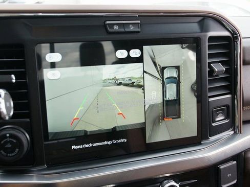 New 2025 Ford F250 King Ranch w/ Chrome Package image 32