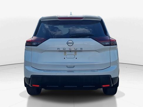 New 2026 Nissan Rogue SV FWD image 7