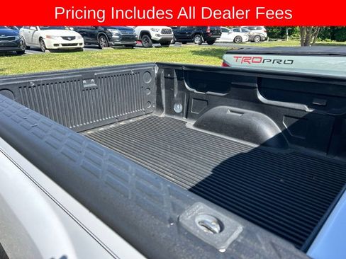 Used 2007 Chevrolet Silverado 1500 LT w/ 2LT Audio Package RWD image 4