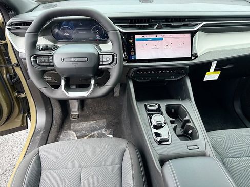 New 2026 Jeep Cherokee Laredo AWD/4WD image 24