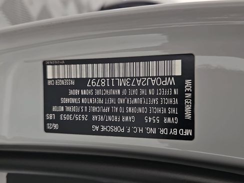Used 2021 Porsche Panamera w/ Premium Package RWD image 33