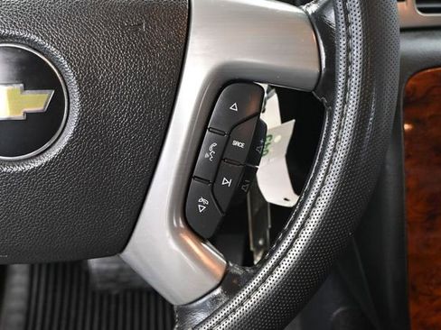 Used 2012 Chevrolet Avalanche LT w/ All-Star Edition AWD/4WD image 28