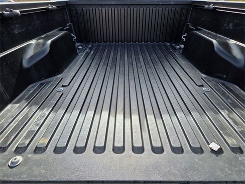 Used 2023 Toyota Tacoma TRD Off-Road image 12
