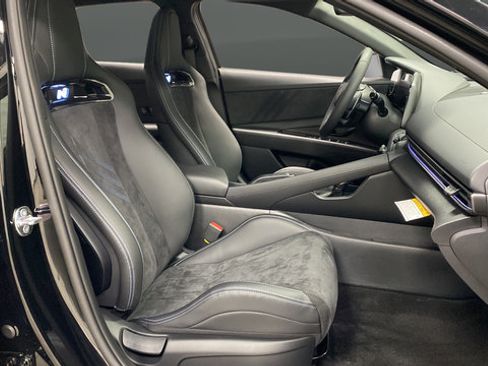New 2026 Hyundai Elantra N FWD image 25