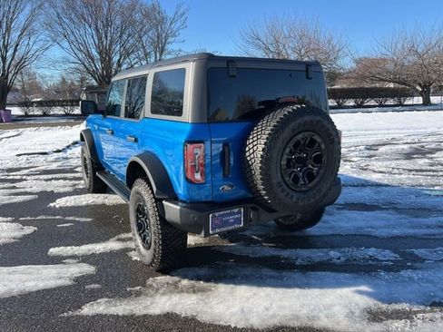 Used 2024 Ford Bronco Wildtrak image 8