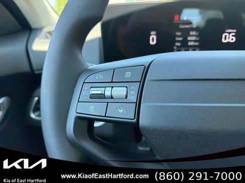 New 2026 Kia K4 FWD image 28