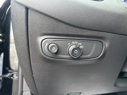 Certified 2024 Chevrolet Equinox LS w/ LS Convenience Package image 16