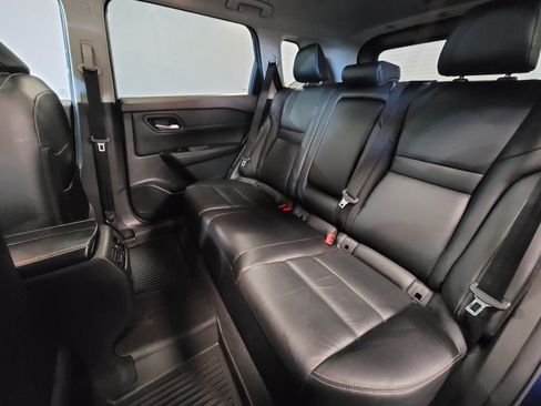 Certified 2023 Nissan Rogue SL image 10