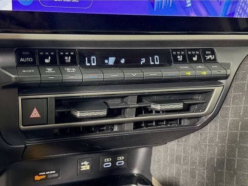 Certified 2025 Toyota Camry XLE w/ Premium Plus Package FWD image 17